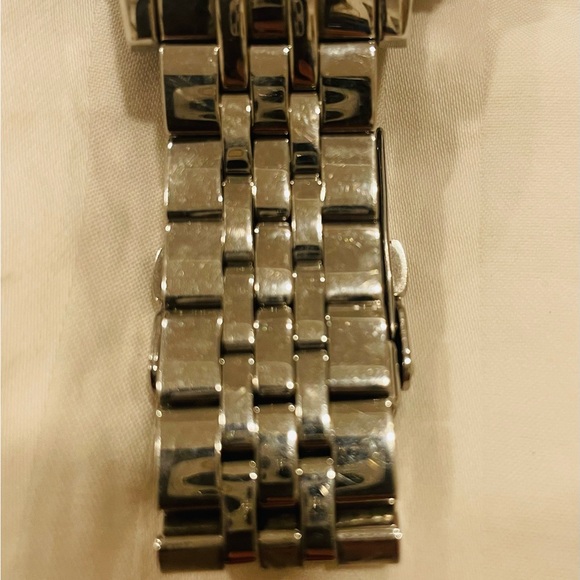 Michael Kors Women's Watch/Stainless Steel - Picture 4 of 4